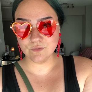 Meet your Posher, Alana